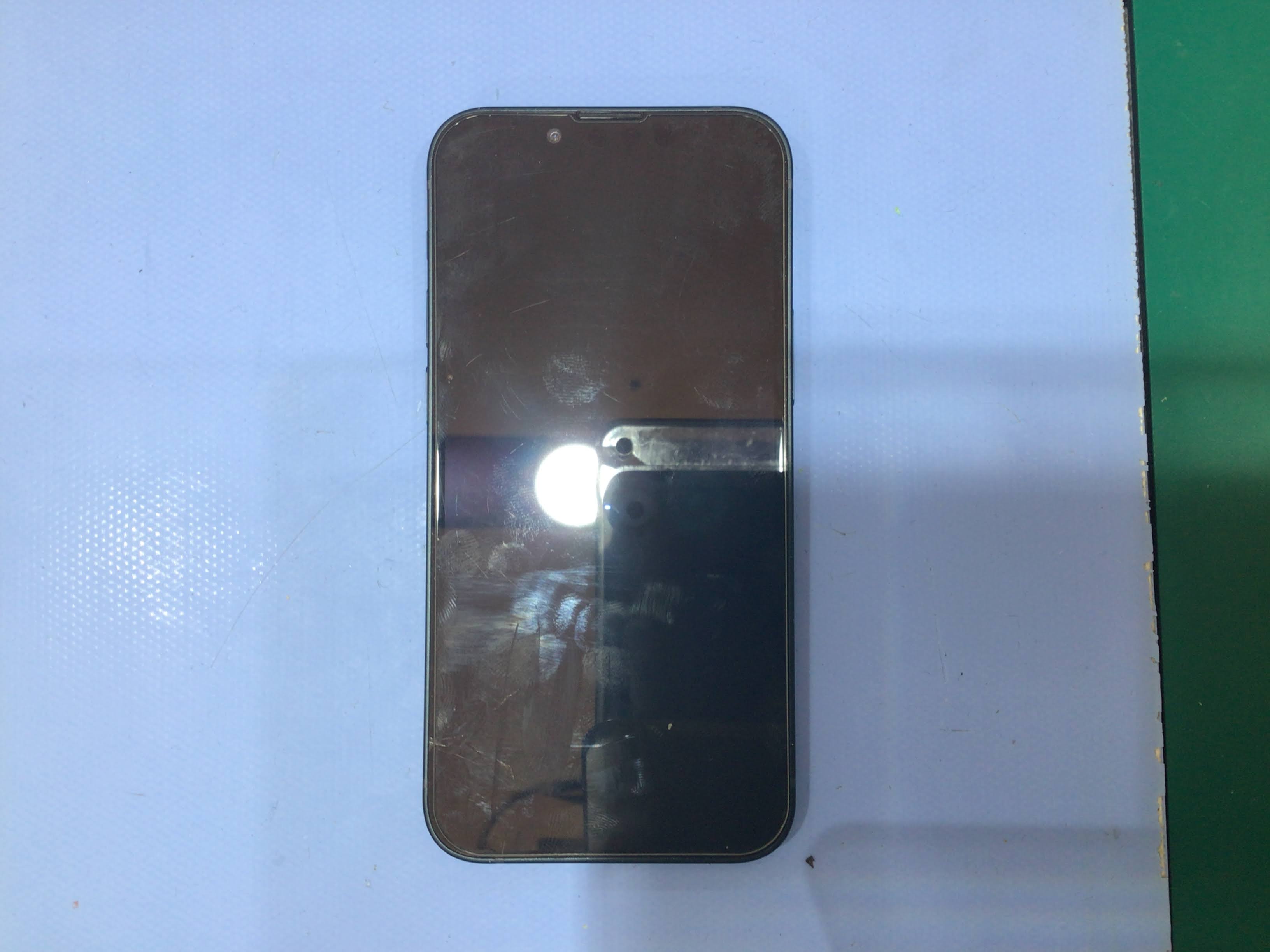 【イーアス高尾】iPhone13miniのバッテリー交換（データそのまま！）｜電池がすぐ減る症状を最短60分で改善